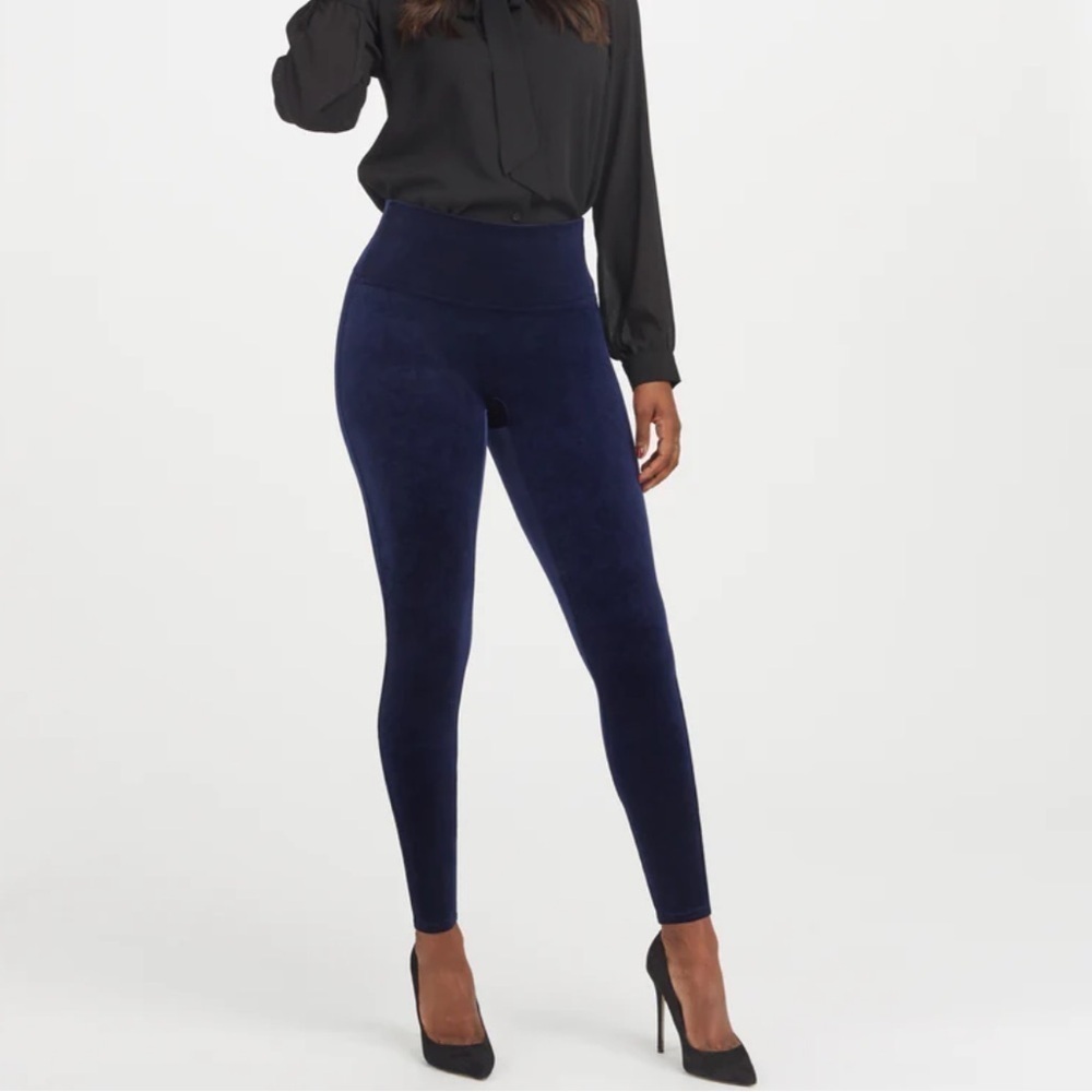 SPANX Velvet Leggings